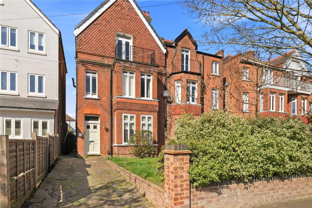 Main image of property: Oxford Road, Teddington, TW11