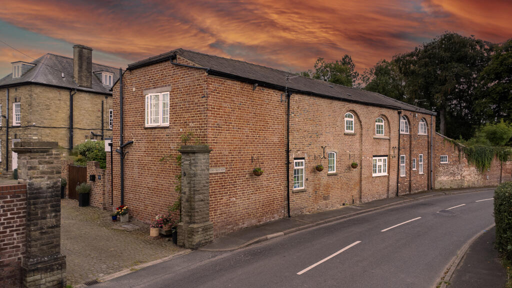 Main image of property: Robin Lane, Macclesfield, SK11