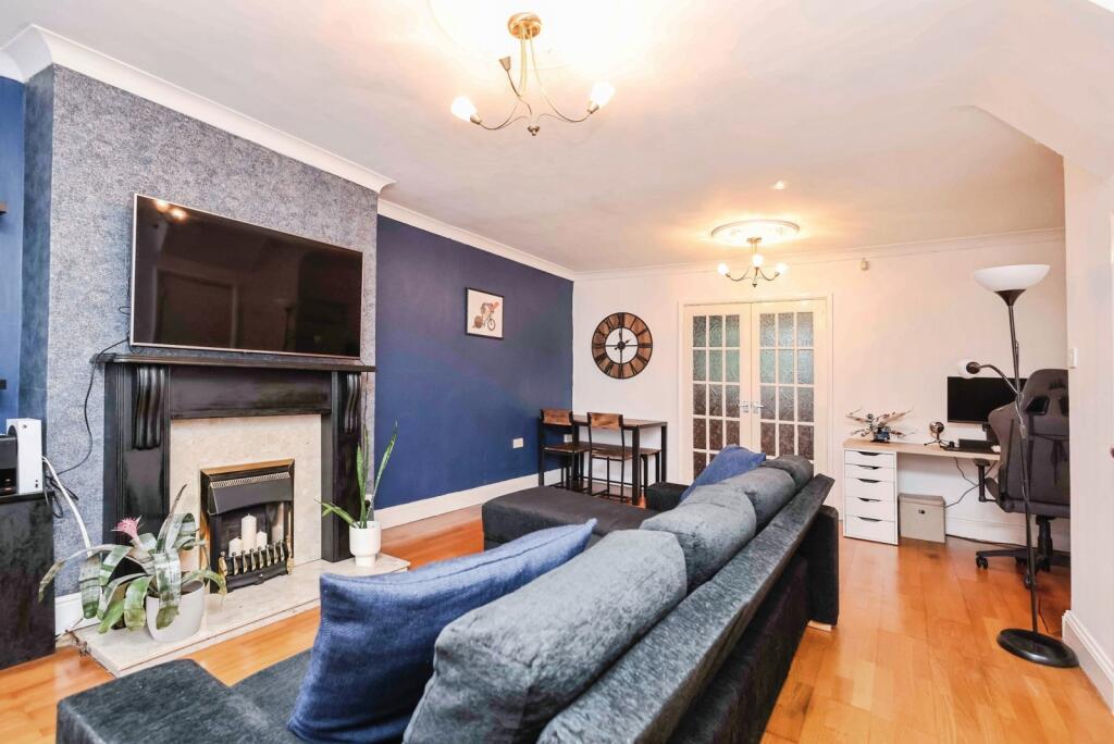 Kingsland Road, Kingstanding, Birmingham, B44 photo 2