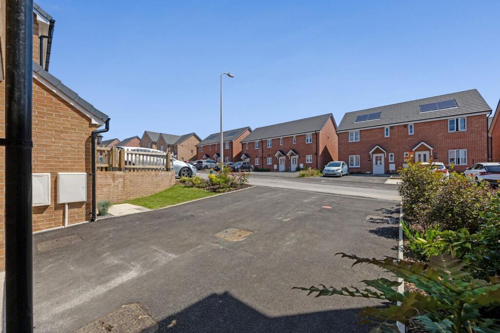 House in Llanilid, Llanharan - View 3
