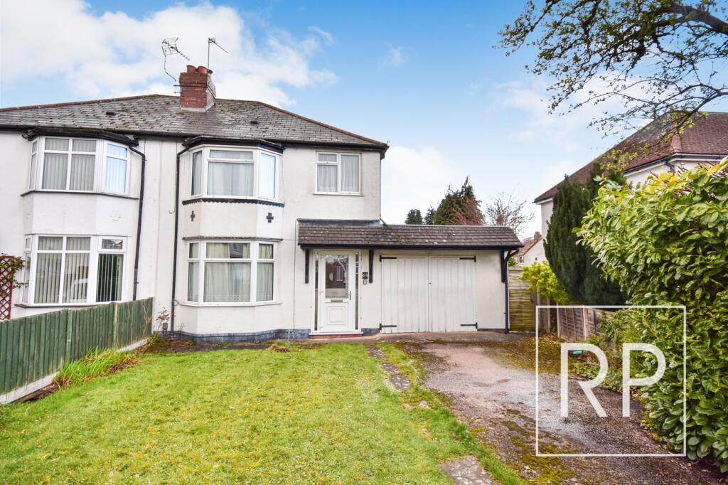 Main image of property: Finchfield Lane, Finchfield, Wolverhampton, WV3