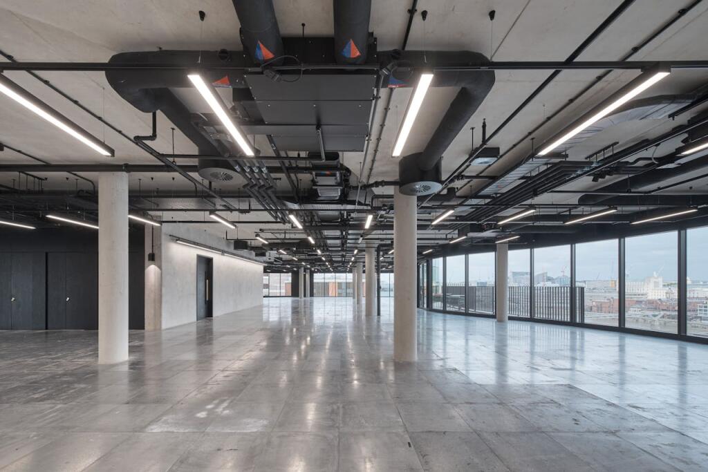 Floor 10001.jpg