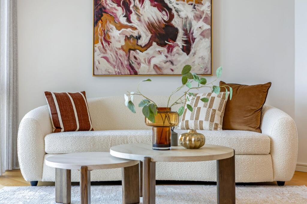 Apartment in London - More