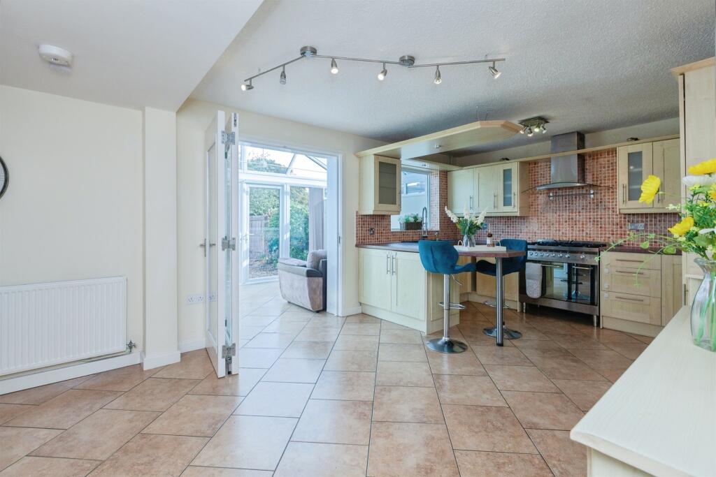 House in Leicester - View 5