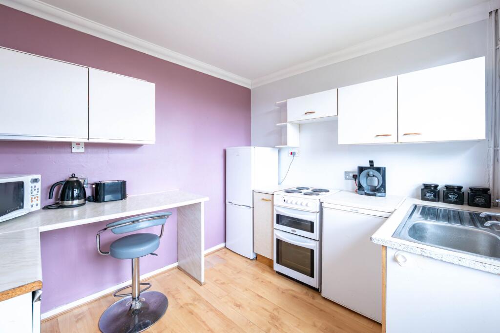 House in Edinburgh, West Lothian - View 3