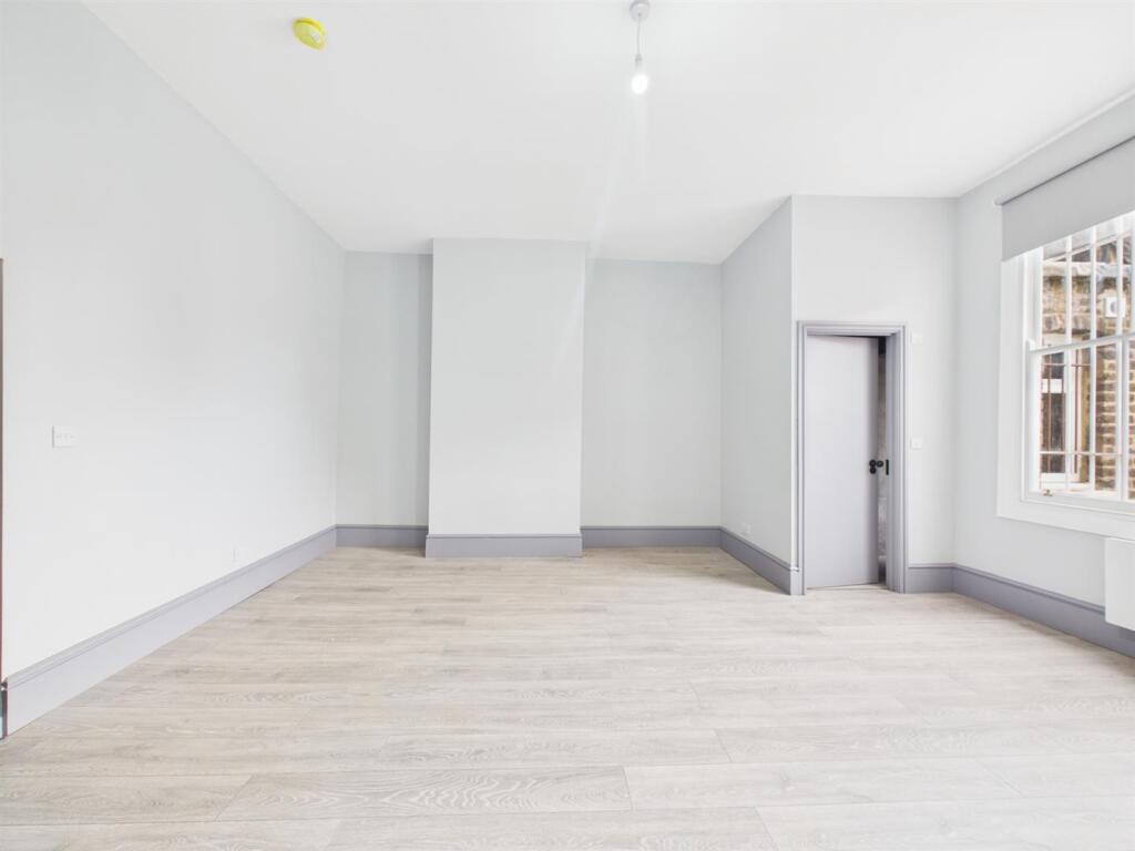 Apartment in London, Shoreditch - View 4