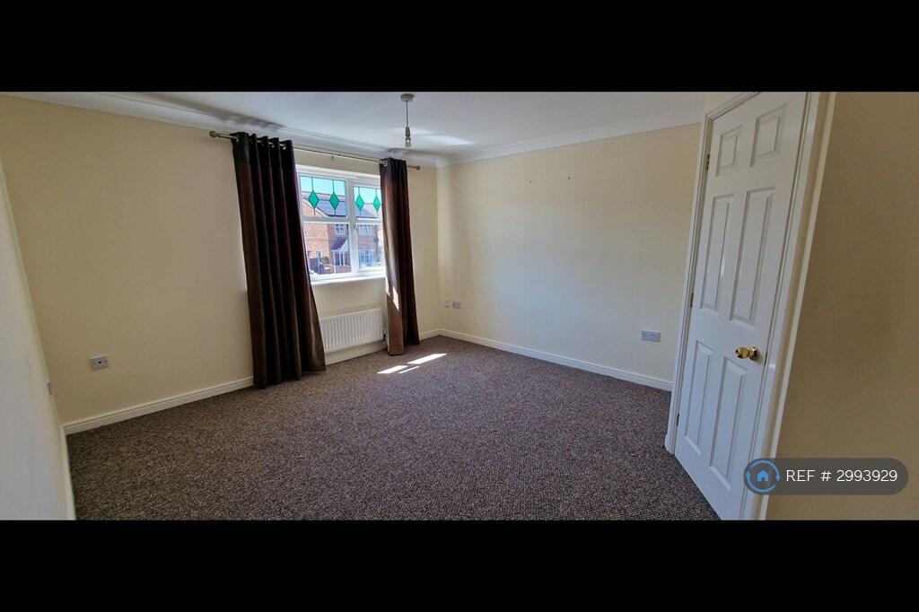 House in Wakefield - More
