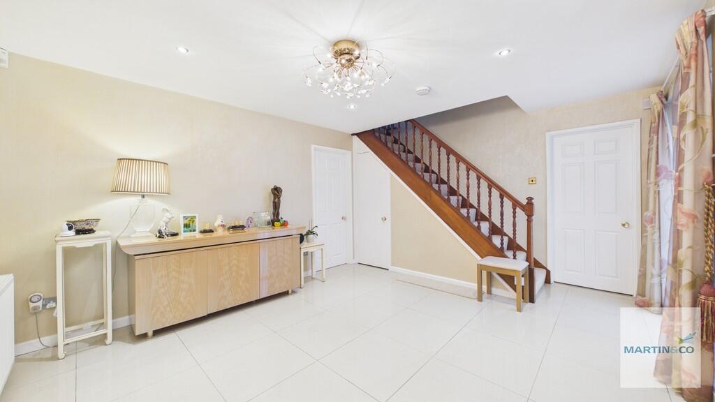 Sir Alfreds Way, Walmley photo 2
