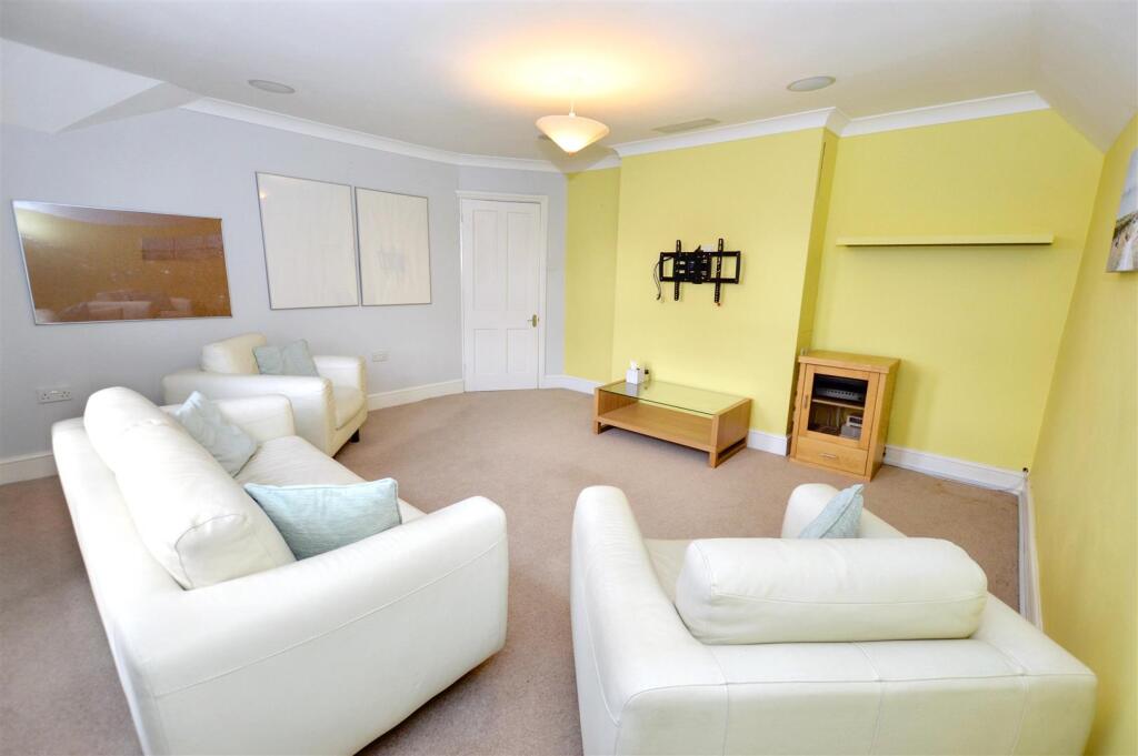 Apartment in Sheringham - View 4