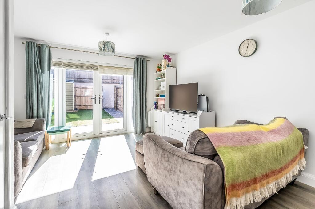 House in Tunbridge Wells, Knights Wood, Sherwood - More