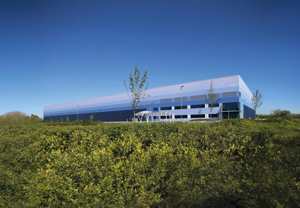 Latitude 186 External 3.jpg