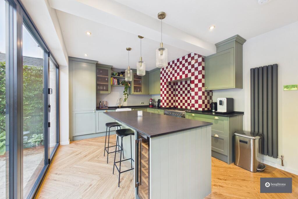 House in Buckingham, Page Hill, Buckinghamshire - View 3