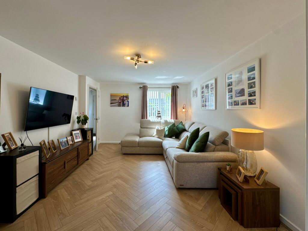 Edison Close, Formby, Liverpool, L37 photo 4