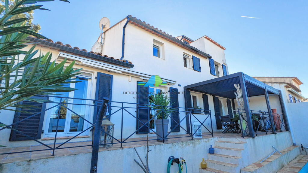 Main image of property: Provence-Alps-Cote d`Azur, Var, Ste-Maxime