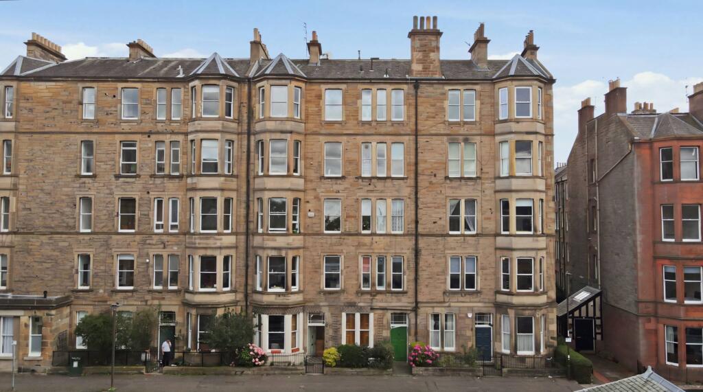 Main image of property: 25/12 Montpelier, Bruntsfield, Edinburgh, EH10 4LY