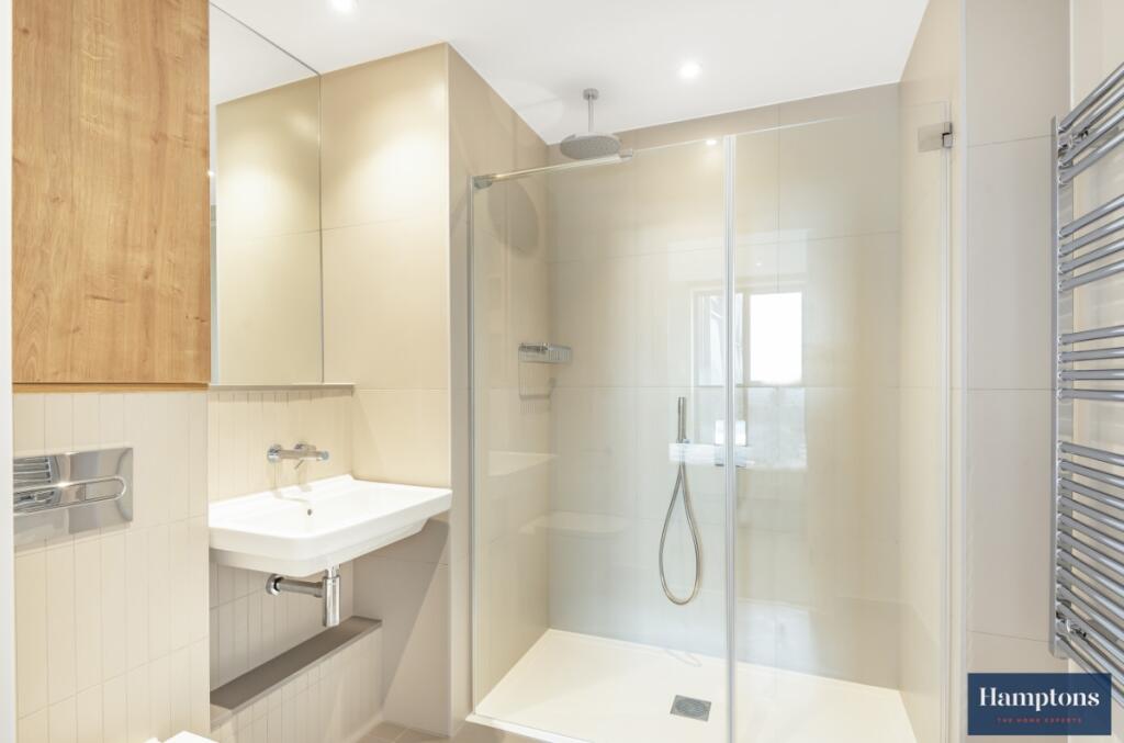 Apartment in Croydon - View 5
