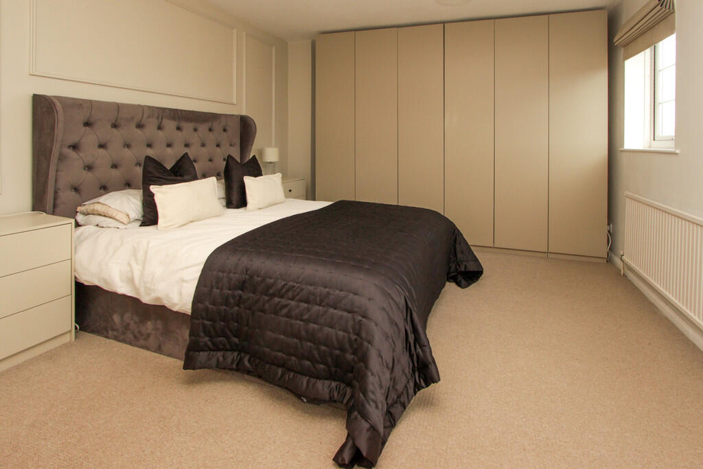 House in Wellingborough, Hatton Park - View 5