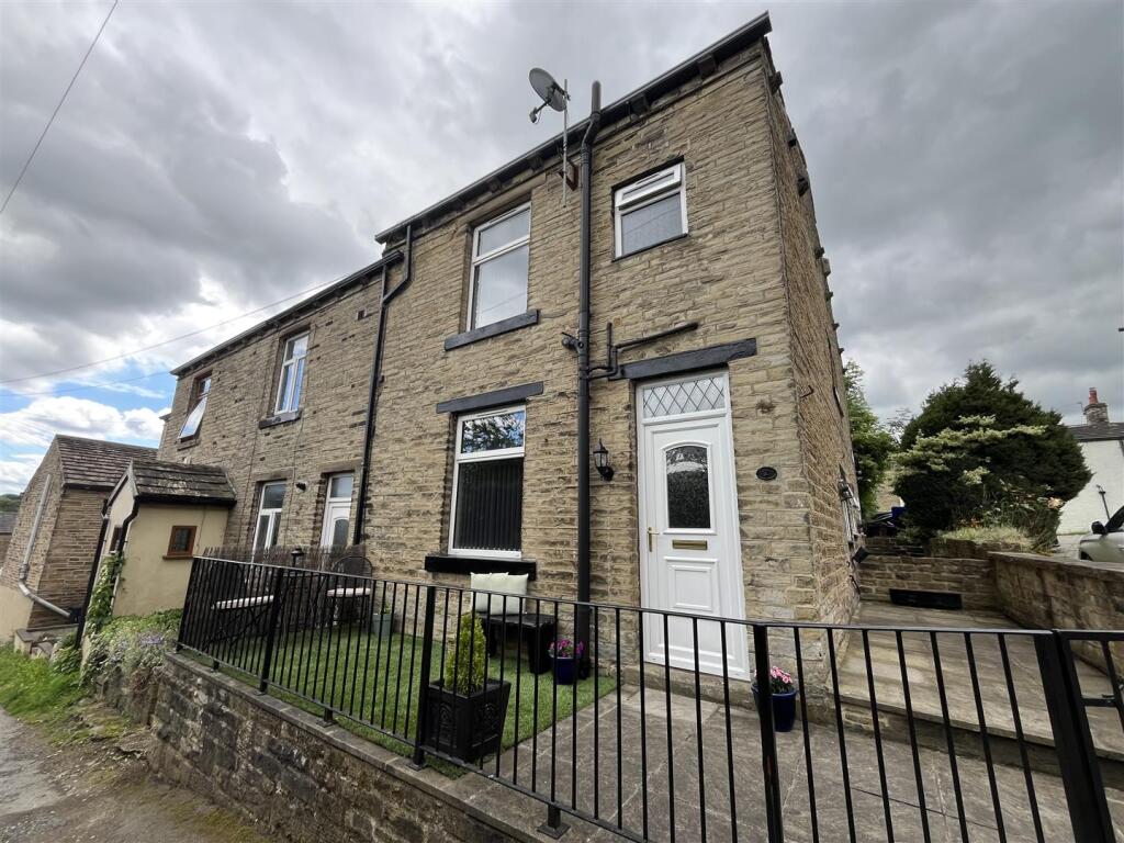 Main image of property: New Street, Oakenshaw, Bradford