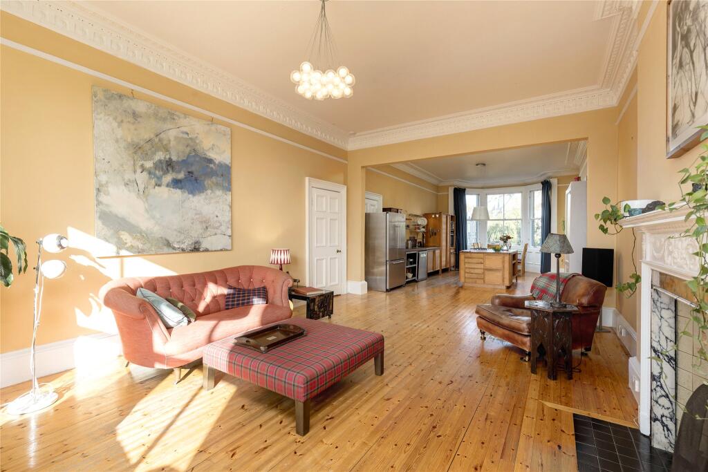 House in Edinburgh - View 3