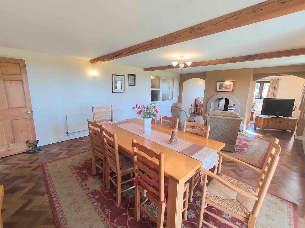 Woodlands, 1 Barms Hill, Northowram, HX3 7TF photo 5
