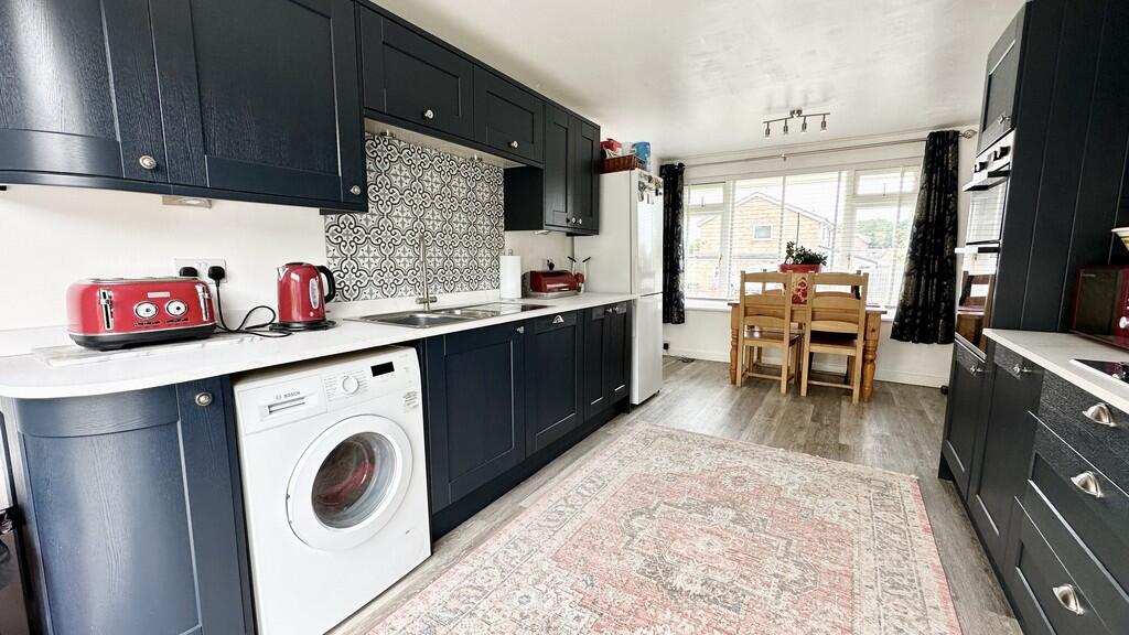 Bridgewater Close, Brackley - View 2