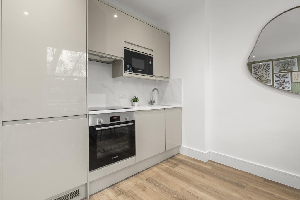 Studio flat for rent