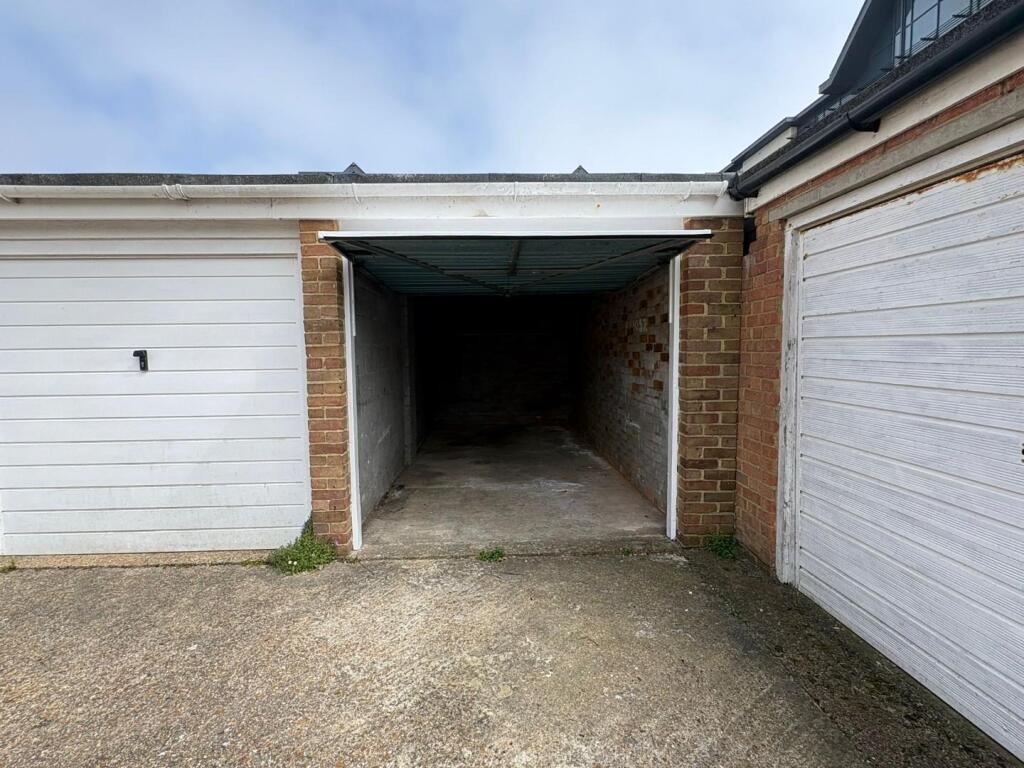 Garage, Richardson Court, Richardson Road, Hove photo 2