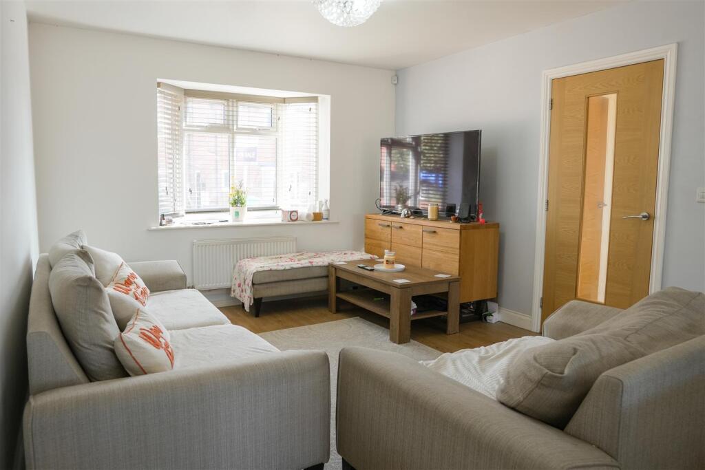 House in Mansfield, Ladybrook - View 4