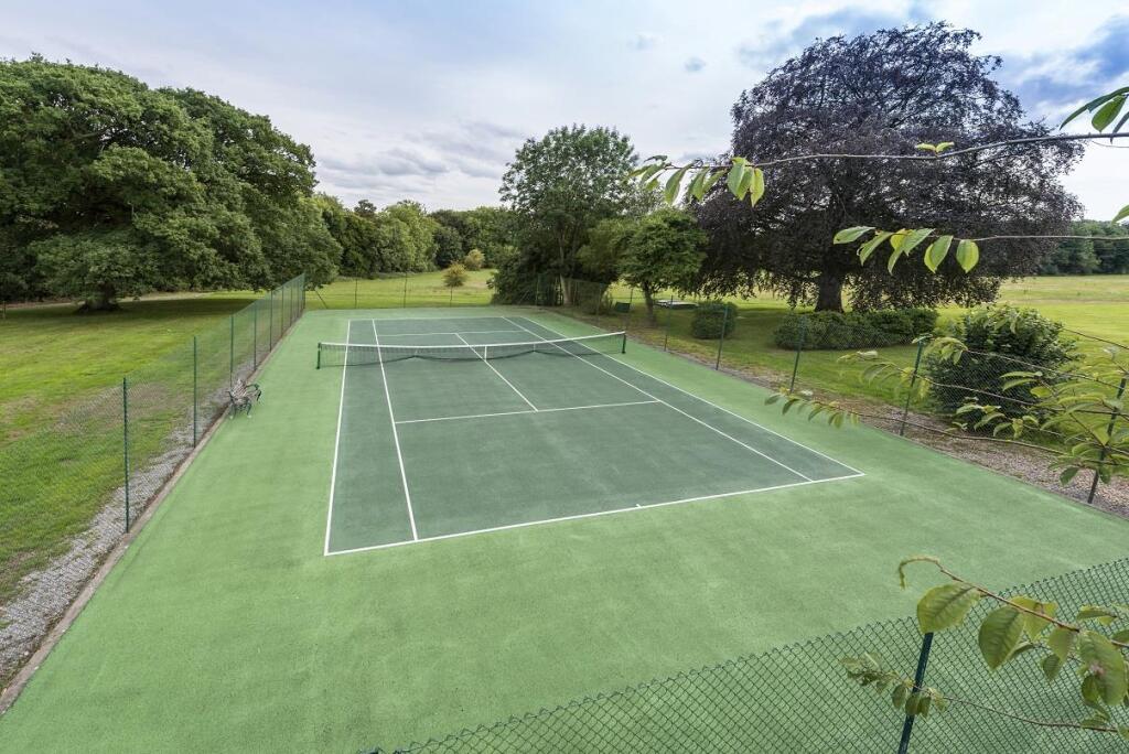 Additional image 44 of Lattiford Estate Holton