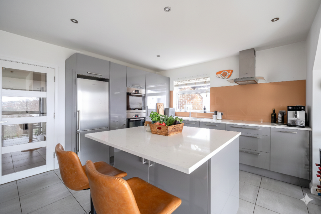 House in Brighton, Withdean - More