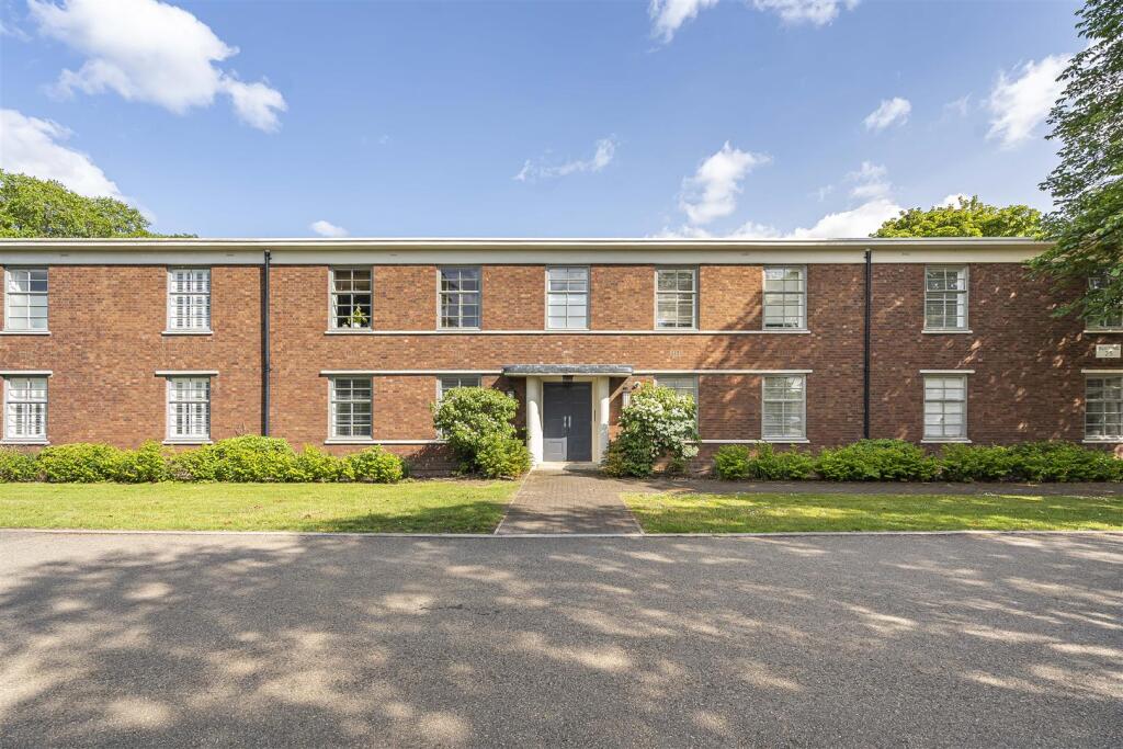 Main image of property: Trenchard Lane, The Garden Quarter, Caversfield