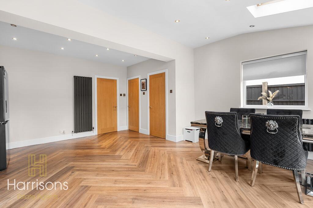 House in Wigan, Greater Manchester - More
