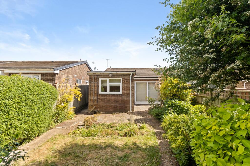 Old Orchard Place, Hailsham, East Sussex, BN27 - View 2