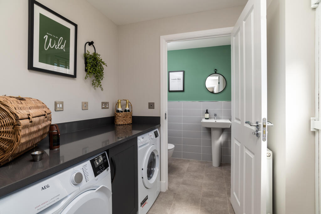 House in Edinburgh, West Lothian - View 3