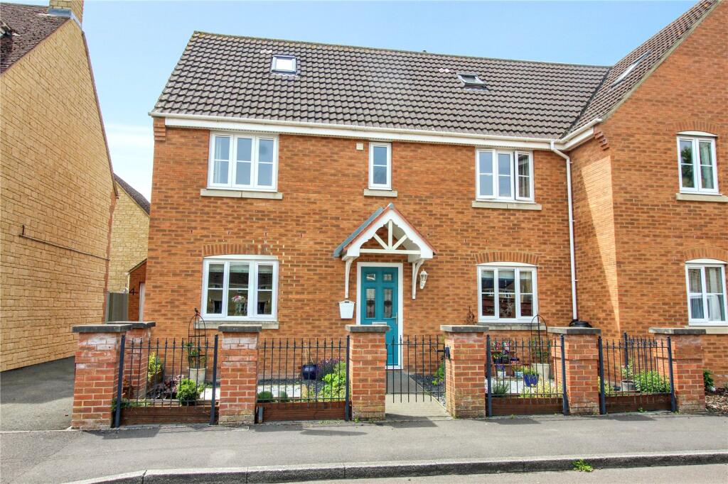 Main image of property: Minnow Close, Oakhurst, Swindon, SN25