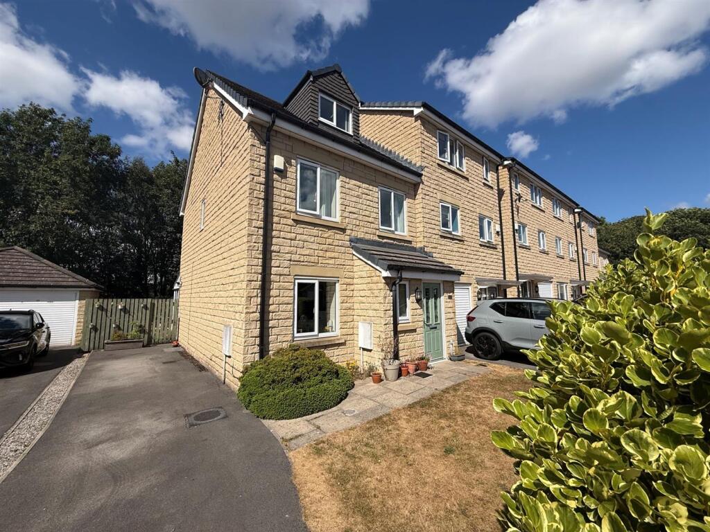 Main image of property: Cyprus Gardens, Thackley, Bradford