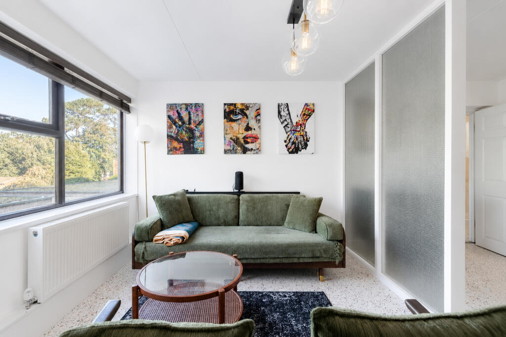 Apartment in Bristol - View 4