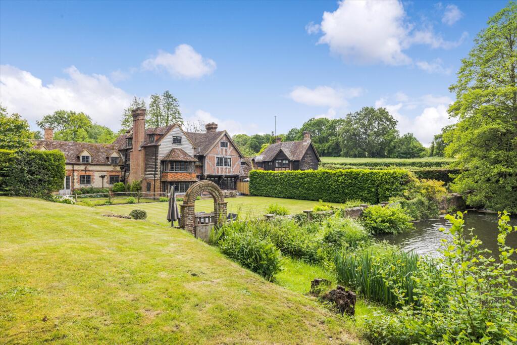 House in Waverley, Witley and Milford - View 3