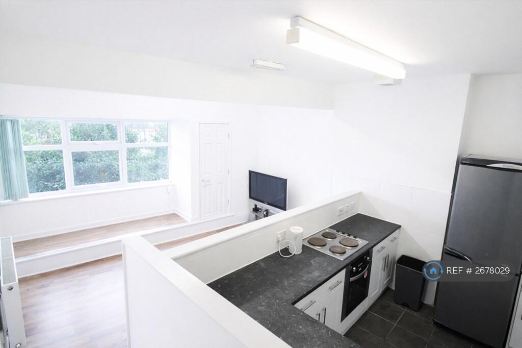 Main image of property: Childwall Fiveways, Liverpool, L15