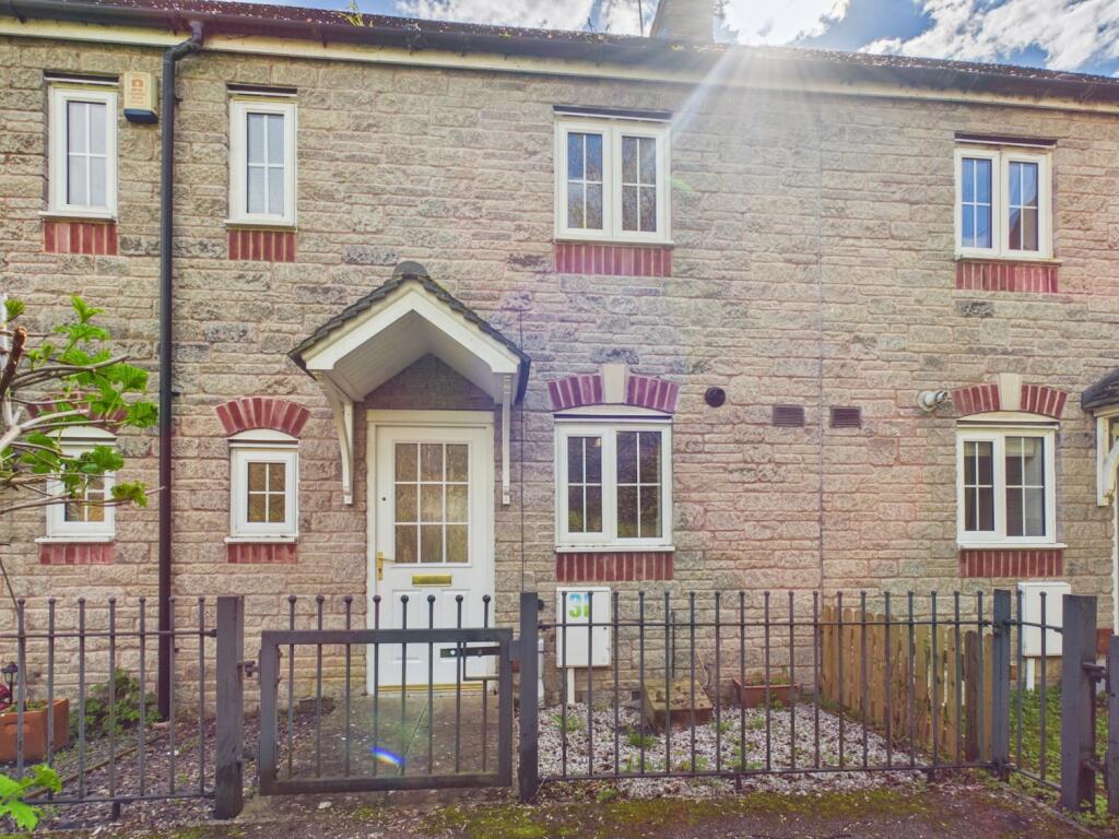 Main image of property: Rosedale Close, Hardwicke, Gloucester, GL2