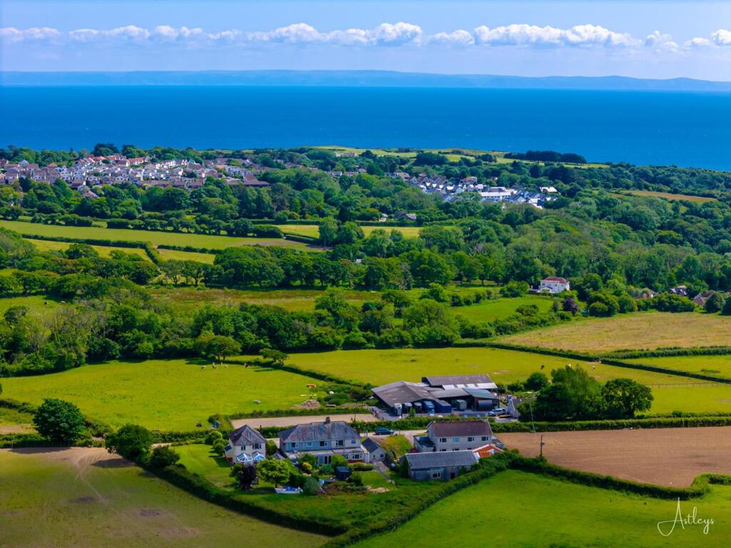 House in Manselfield, Holtsfield, Bishopston - View 3