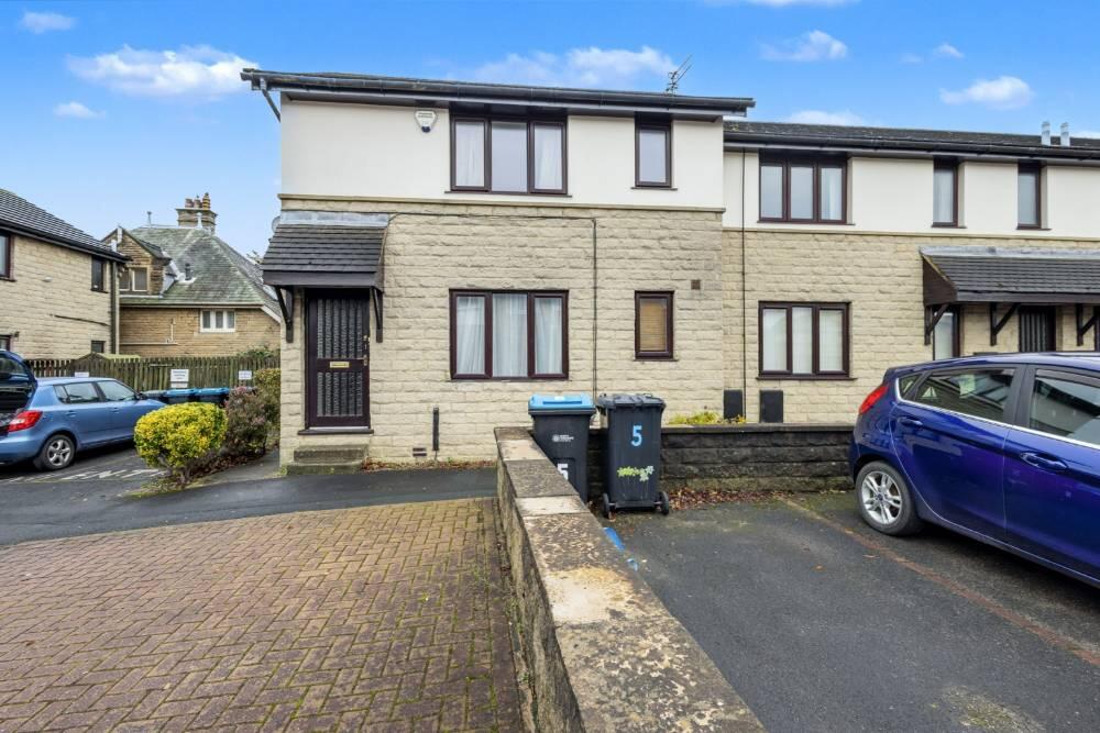 Main image of property: Forest Grange Close, Harrogate, HG2