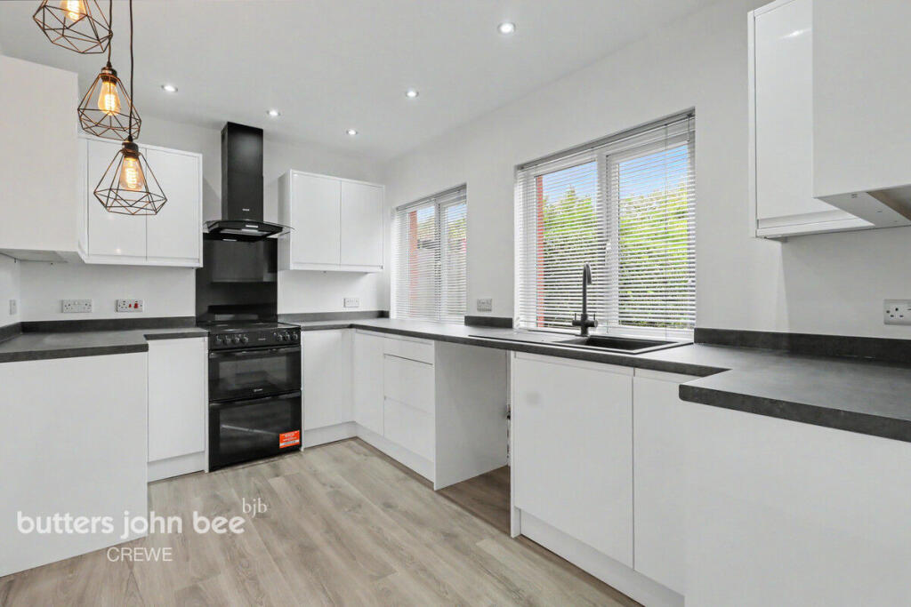 House in Crewe, Coppenhall - View 5