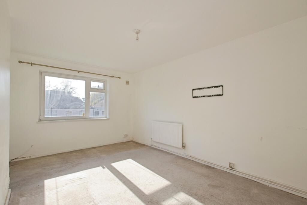 Kingsdale Road, London, SE18 photo 3