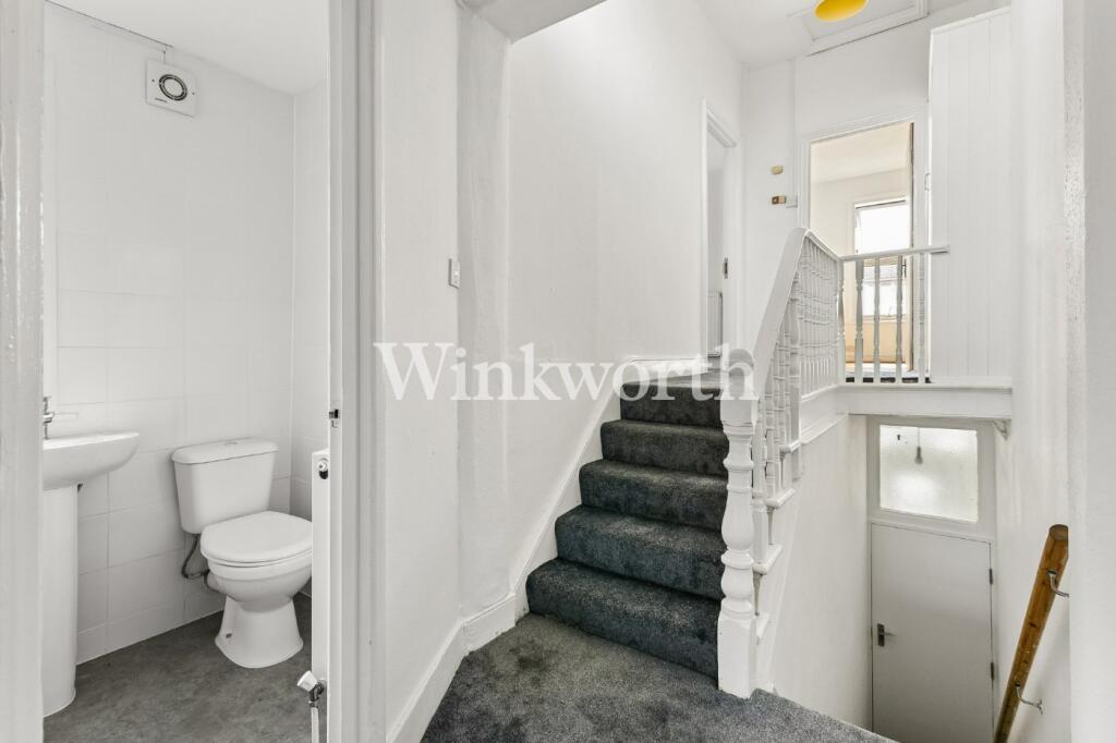 Apartment in London - More