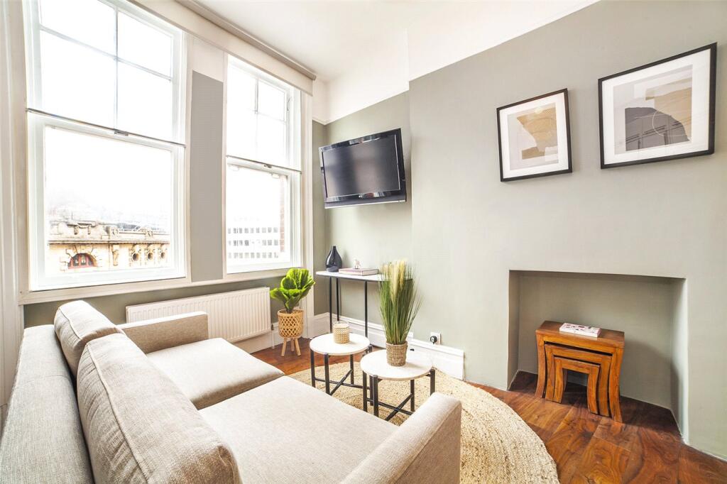 Apartment in London - More