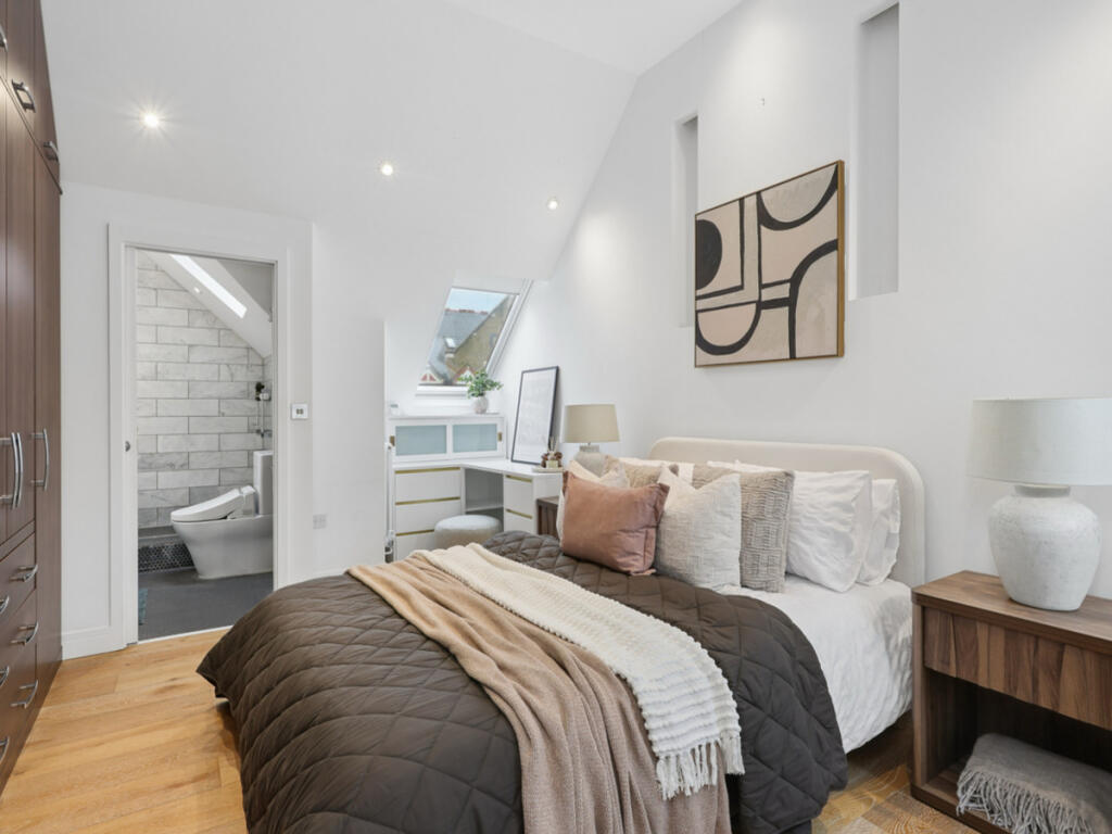 House in London - More