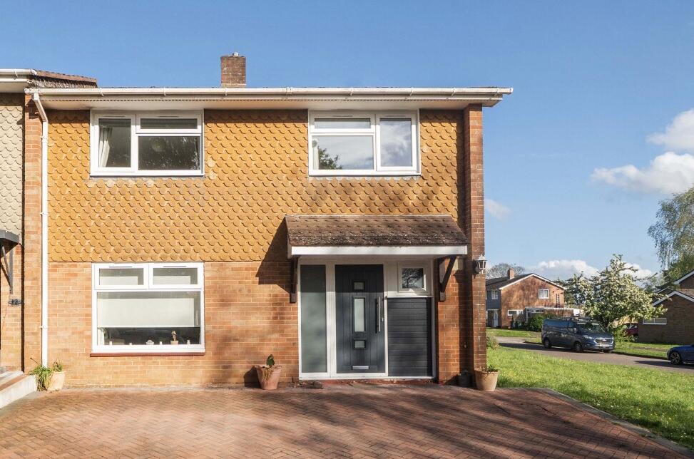 Main image of property: Oak Road, Bishops Waltham, Southampton, Hampshire, SO32