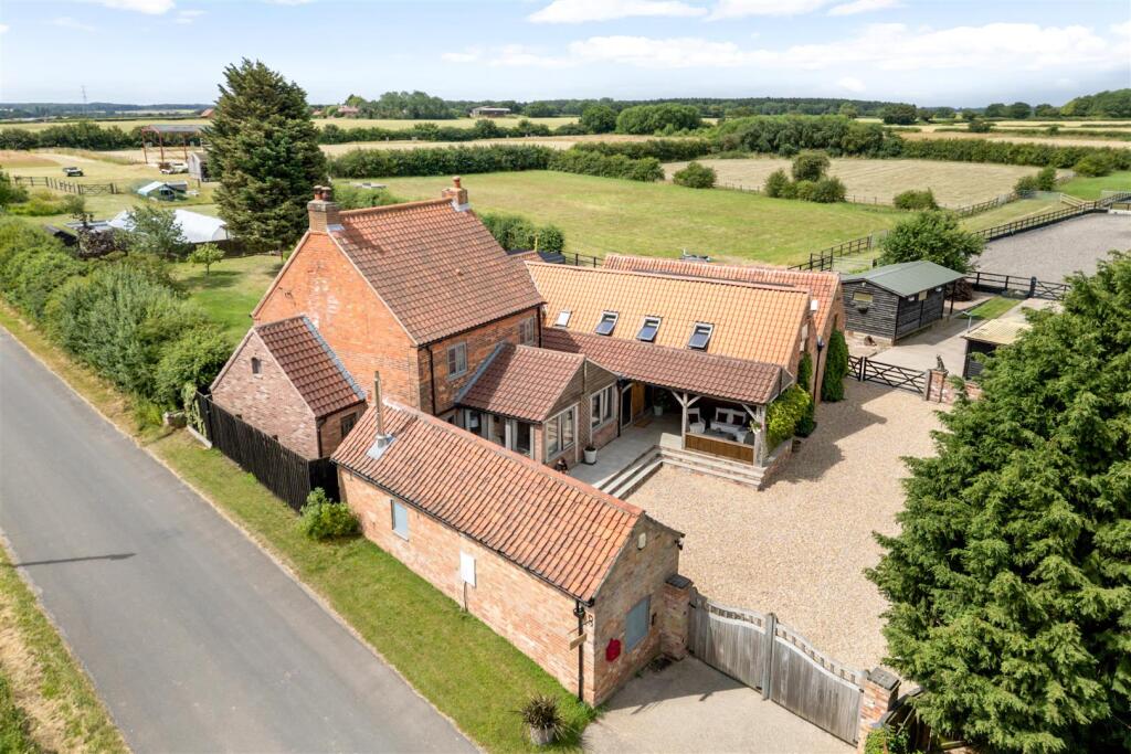 House in Newark and Sherwood, Egmanton - View 2