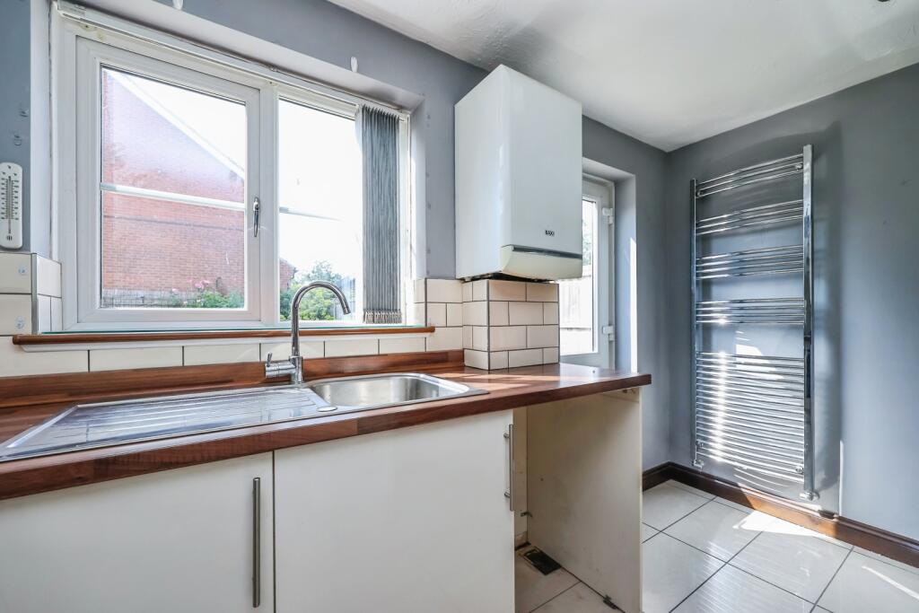 Viyella Gardens, Hucknall, Nottingham, Nottinghamshire, NG15 - More